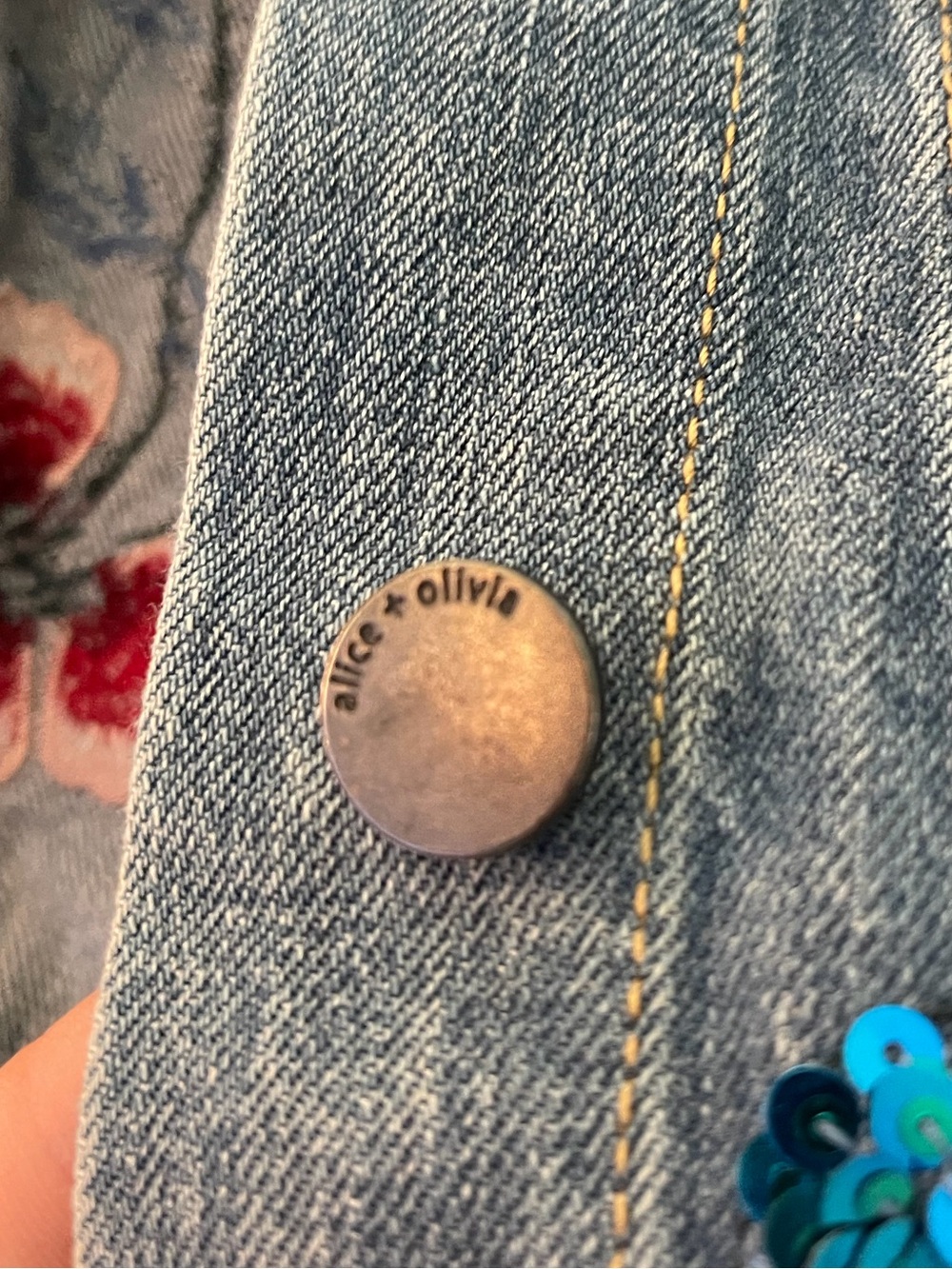 Alice + Olivia Medium Blue Embroidered Floral Denim Jacket - Picture 3 of 4